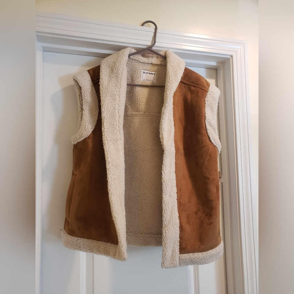 Old Navy Brown Suede-Look Sherpa Vest with Cream Trim